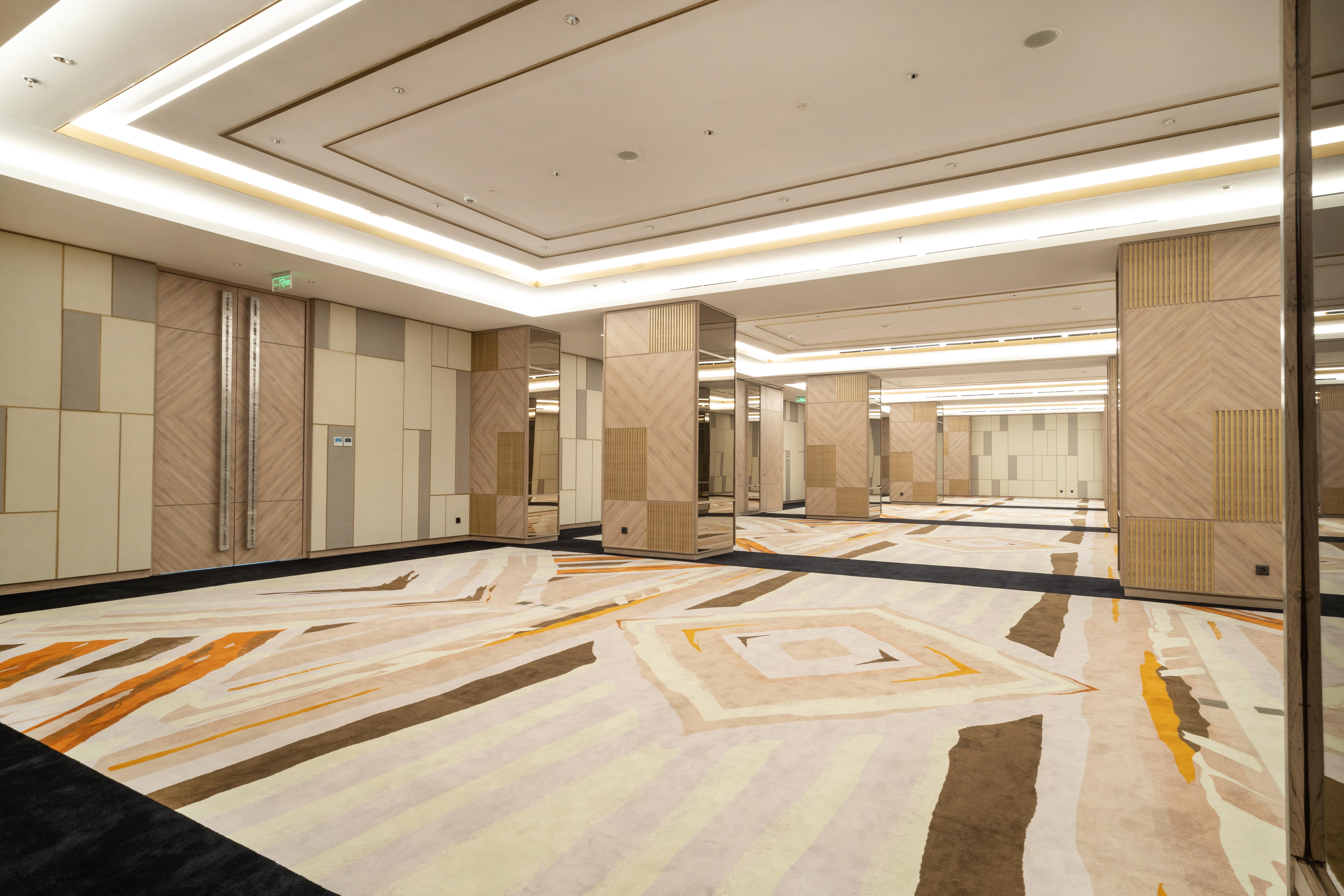 Harris Suites Puri Mansion Jakarta Exterior photo